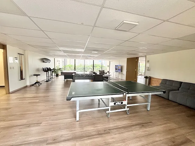 1 bed, 552 sqft, $3,000 — Photo 2