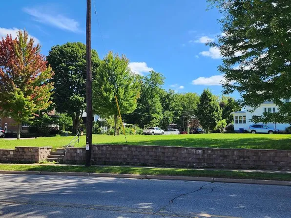 519 East DECKER STREET, Viroqua, WI 54665