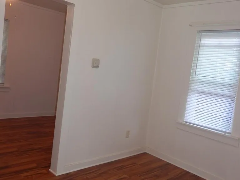 122 Avalon Ave — Photo 8