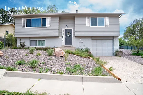 1105 Mount View Ln Photo 1