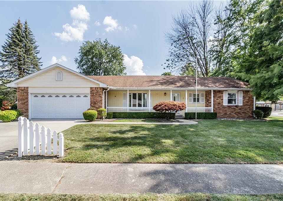 1st image of 521 Price Ave
