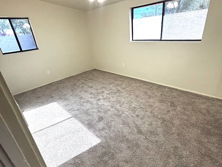 5512 E Alta Vista St — Photo 23