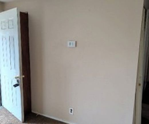 2nd image of 174 Tecumseh Dr