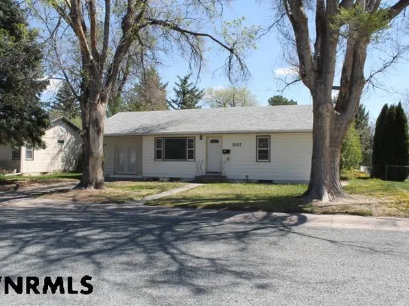 507 S Cedar St, Kimball, NE 69145