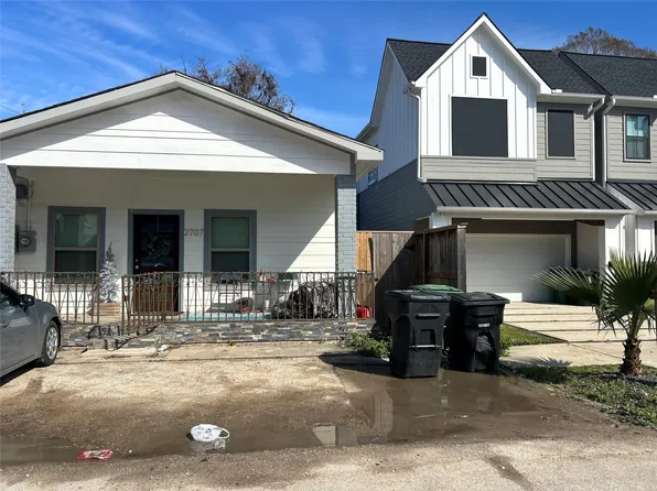 2705 & 2707 Fox St, Houston, TX 77003