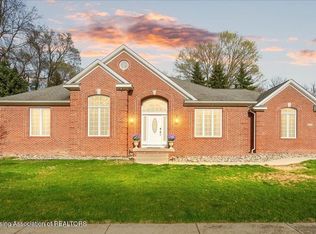 2740 Maritime Dr, Lansing, MI 48911