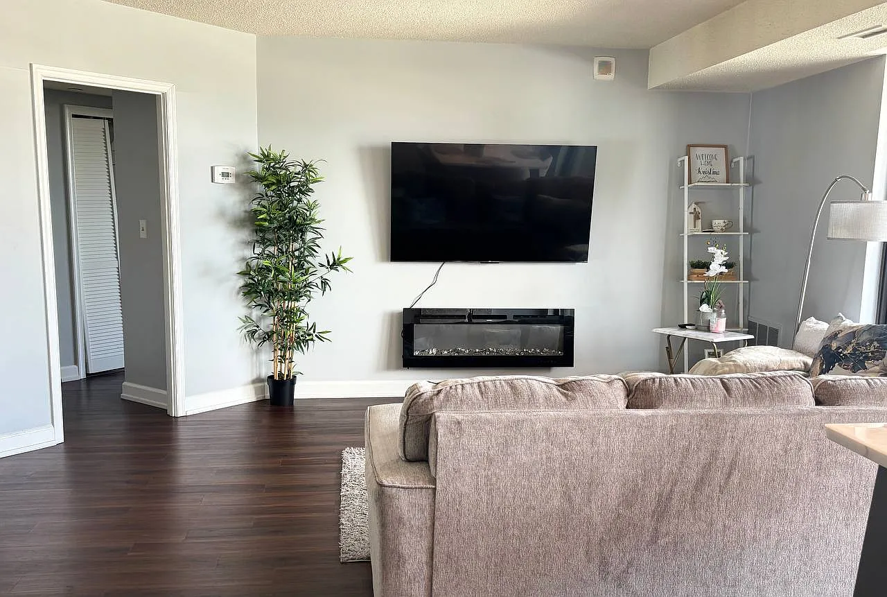 1 bed, 950 sqft, $2,800 — Photo 3