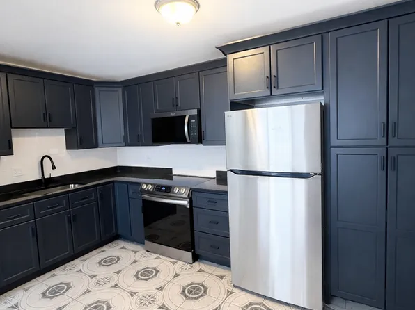 2069 North 18th Avenue