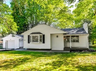 1443 Raleigh Blvd, Akron, OH 44321