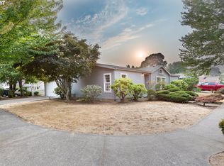 12112 Chiara Dr, Oregon City, OR 97045