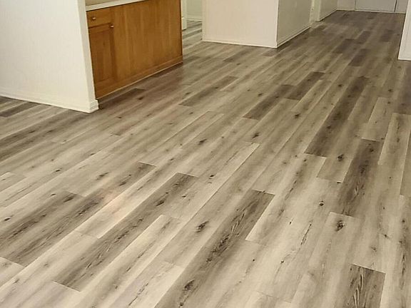 5th image of 2330 N 48TH Avenue