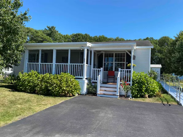 35 TRICIA Street, Seabrook, NH 03874