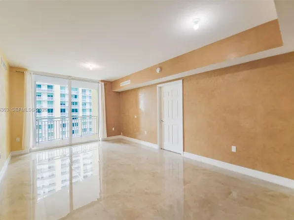 1755 Hallandale Beach Blvd, Hallandale, FL