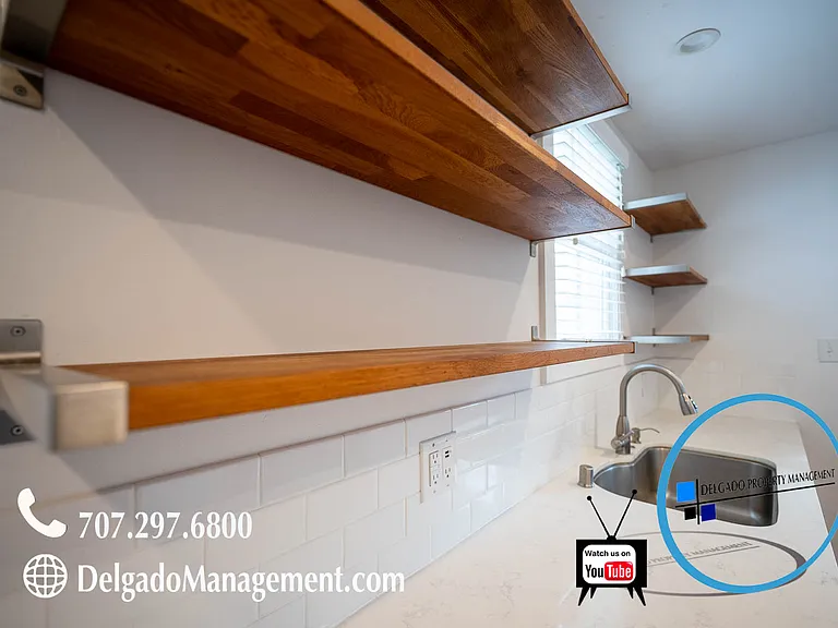 2425 Alameda St — Photo 6