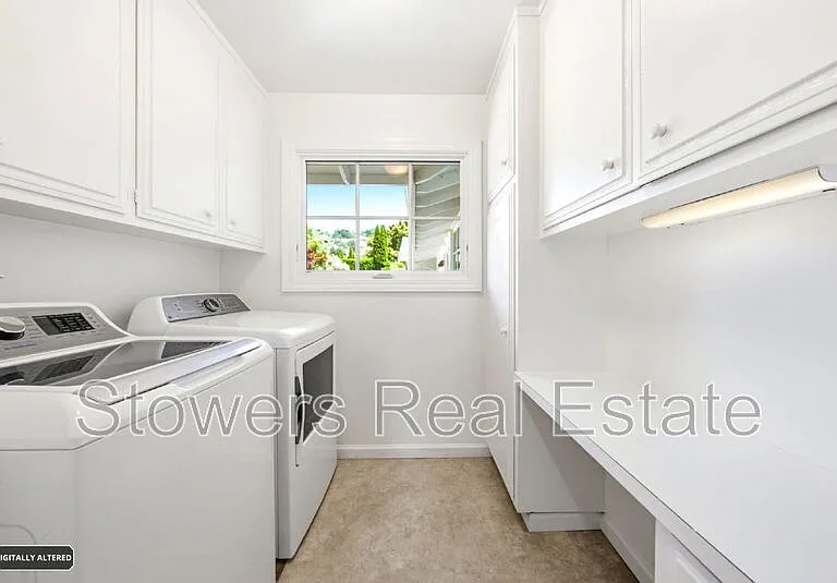 31 Mott Dr — Photo 42