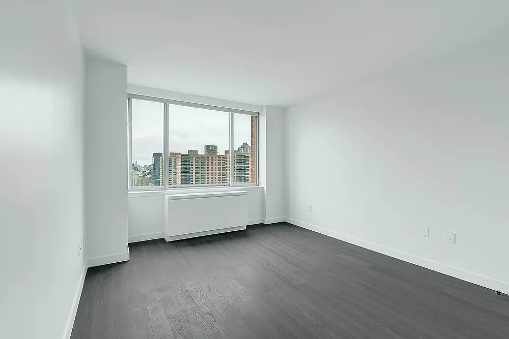 101 West End Avenue — Photo 3
