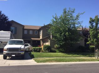 1732 Hicks Ave, Olivehurst, CA 95961