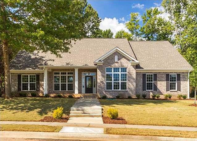 1st image of 2728 Tammerack Ln SE