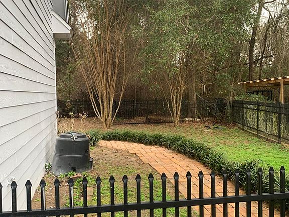 Side yard