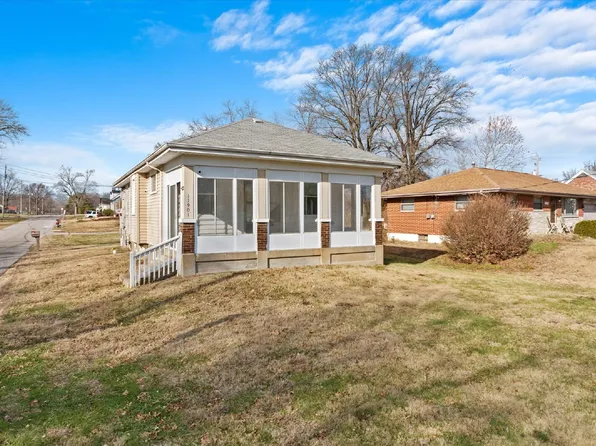 11901 Bellefontaine Rd, Saint Louis, MO 63138