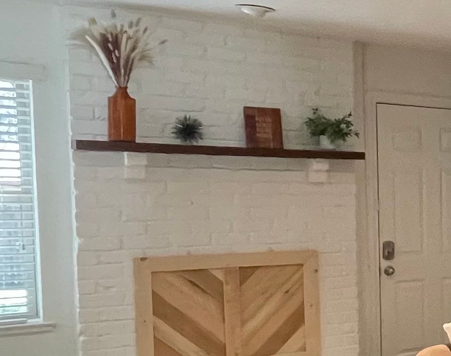 Living room (fireplace not available)