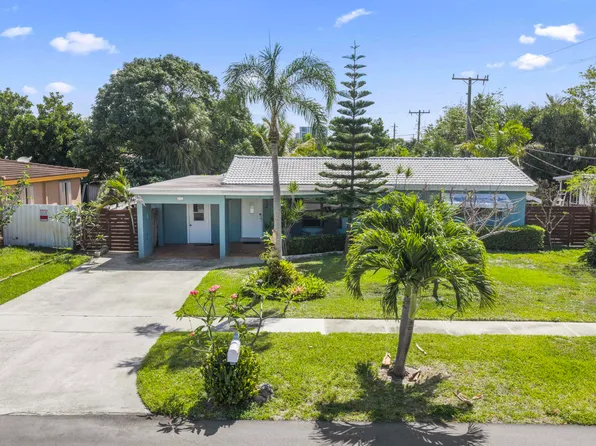 2136 NE 4th Court, Boca Raton, FL 33431