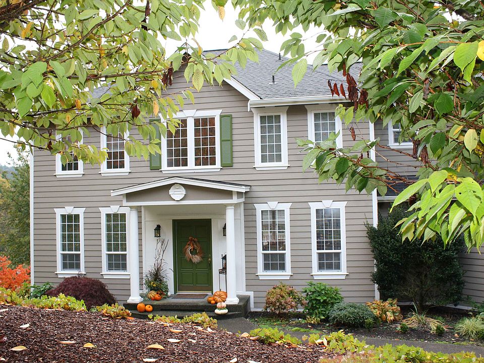 Front Entry from street