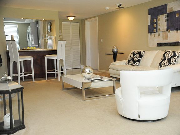 2nd image of 1705 Presidential Way APT B103