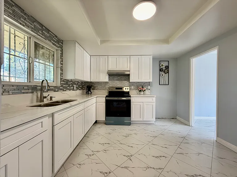 7765 Beechwood Way #1 — Photo 13