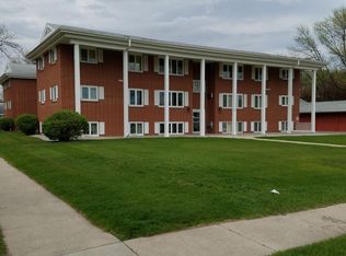 2801 9th St N APT 303, Fargo, ND 58102