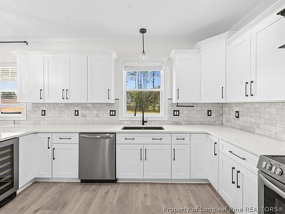 3rd image of 83 Rush Ln