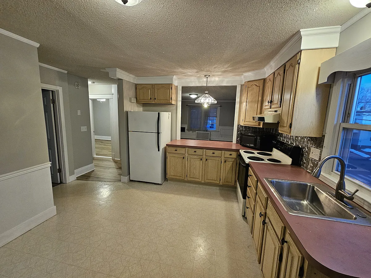 Building Photo - 55 Kelley St #2