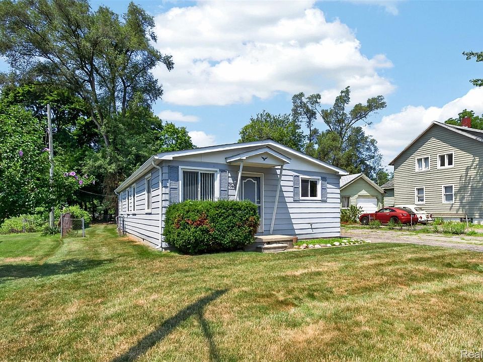 1st image of 2340 Hester Ct