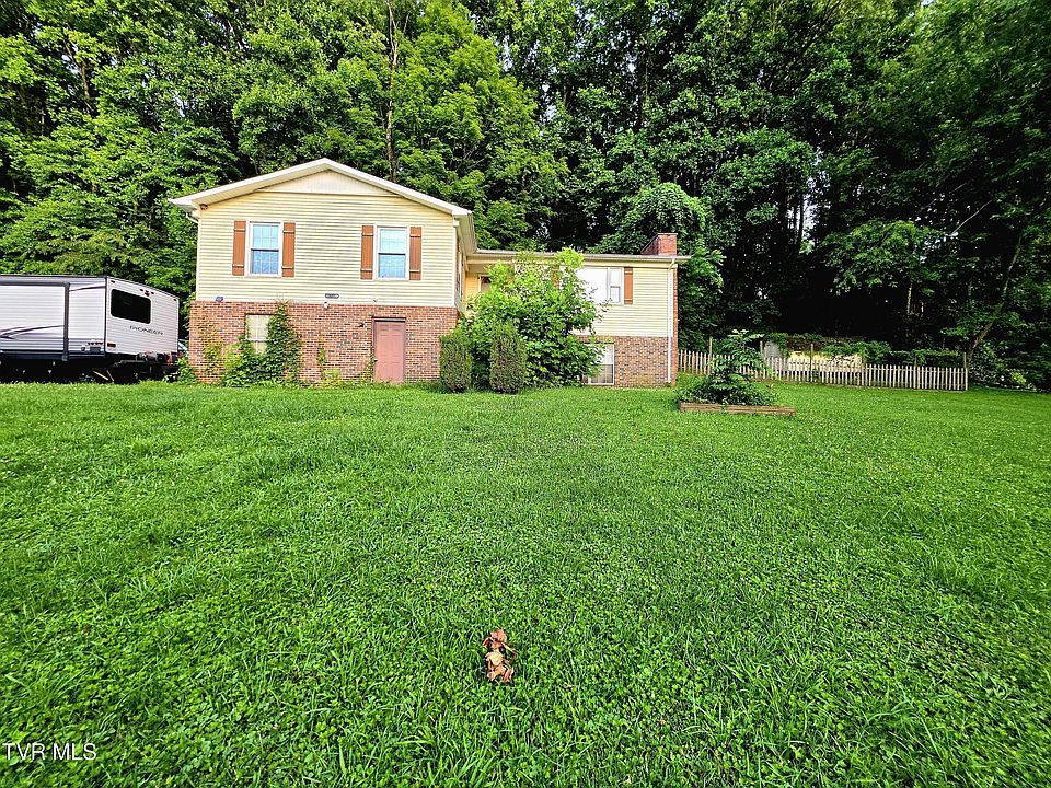 1st image of 822 Henson Rd