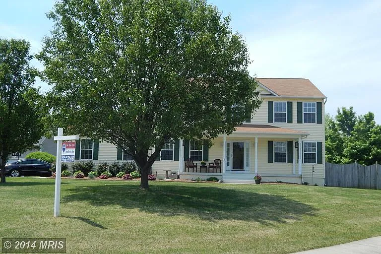 2 Rochelle Ct photo 1