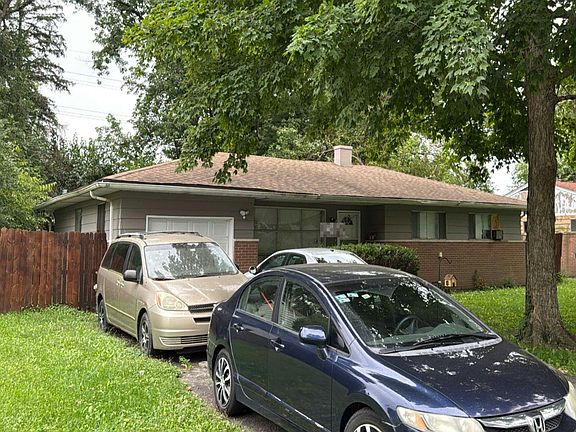 3rd image of 16517 Sawyer Ave