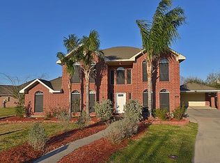 402 Clear Creek Meadows Dr, League City, TX 77573