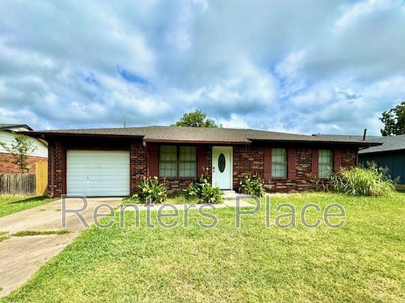 1st image of 227 N Christy