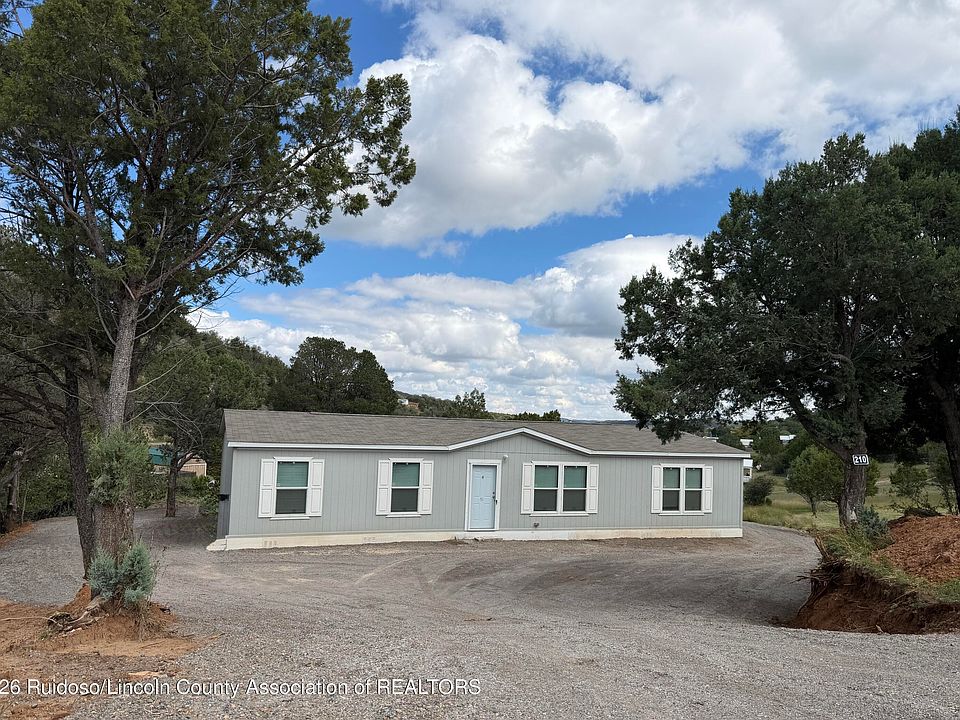 1st image of 210 Maverick Ct