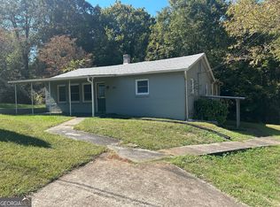352 N Station St, Tate, GA 30177
