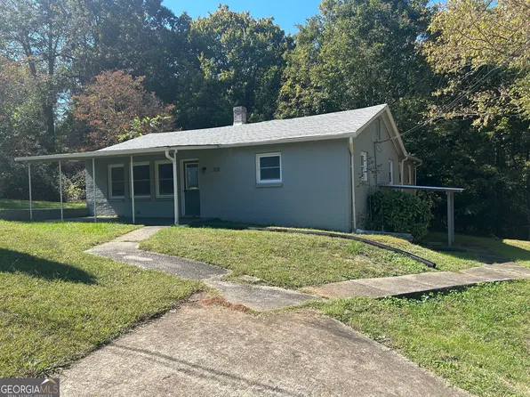352 N Station St, Tate, GA 30177