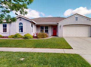 1107 Bronco Dr, Plumas Lake, CA 95961