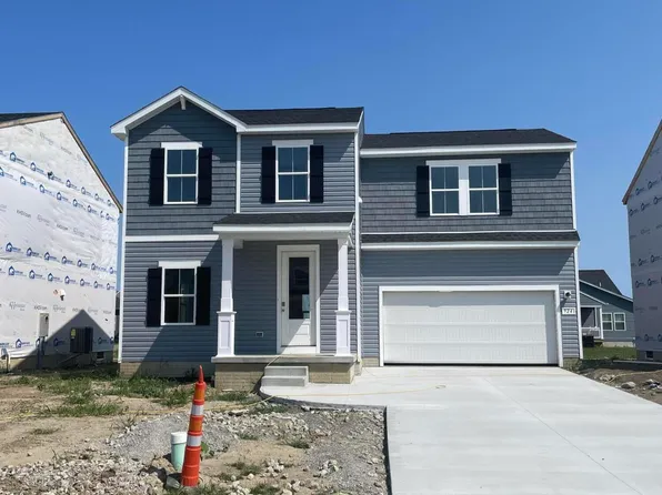 924 Creekside Ln, Bowling Green, OH 43402