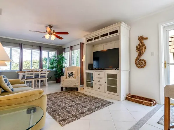 1309 Bayshore Drive #203, Fort Pierce, FL 34949