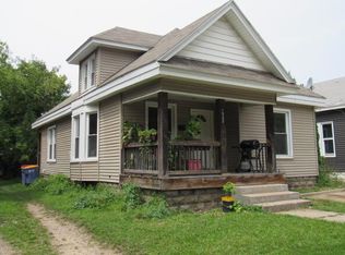 1925 Francis Ave SE, Grand Rapids, MI 49507