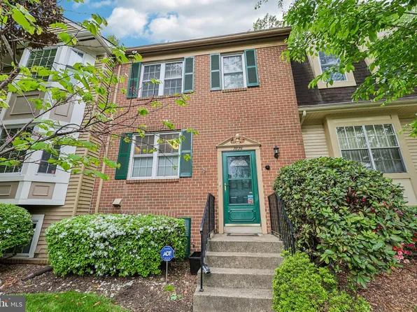 7876 Newport Glen Pass, Annandale, VA 22003