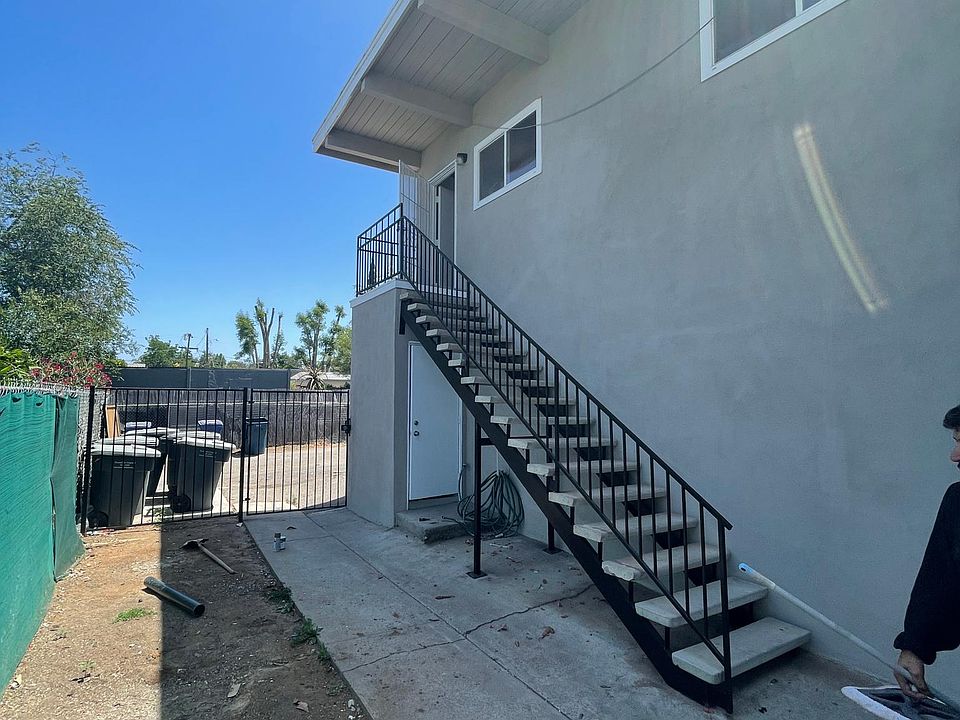 1st image of 815 W 9th Ave #815