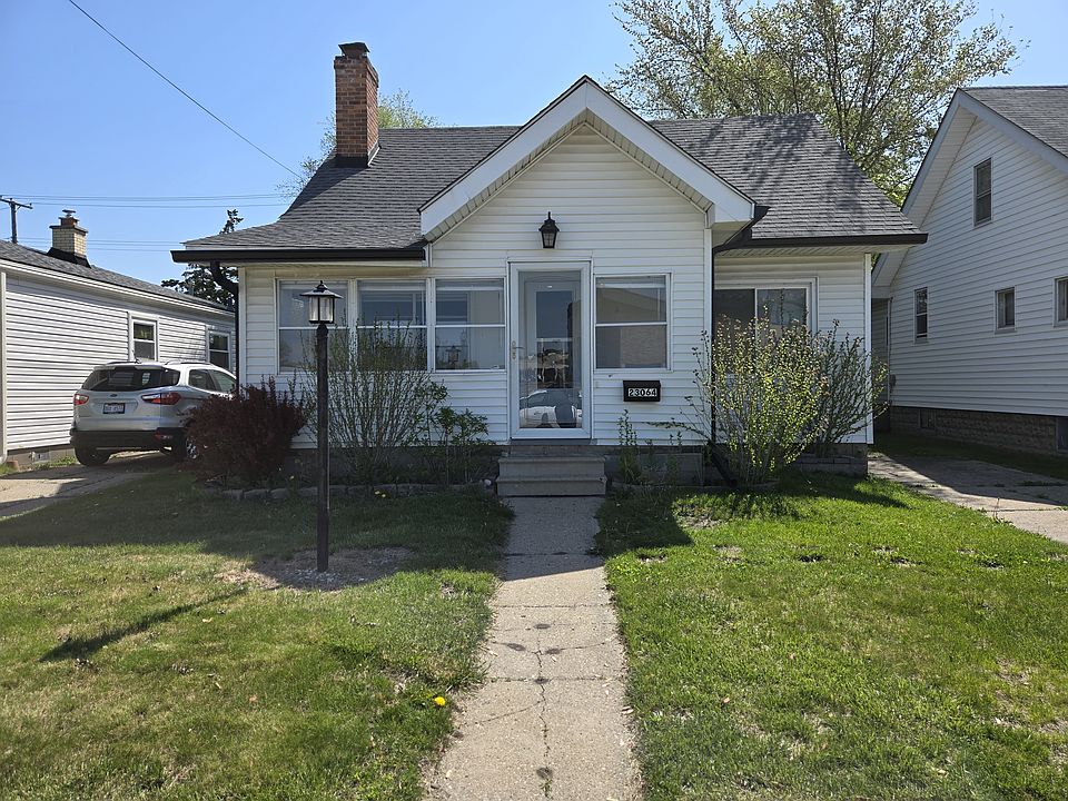 1st image of 23064 Carlisle Ave