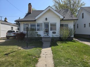 23064 Carlisle Ave, Hazel Park, MI 48030