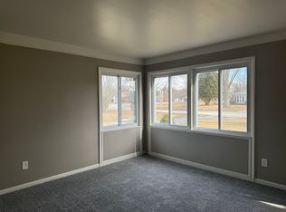 9222 Polk St, Taylor, MI 48180